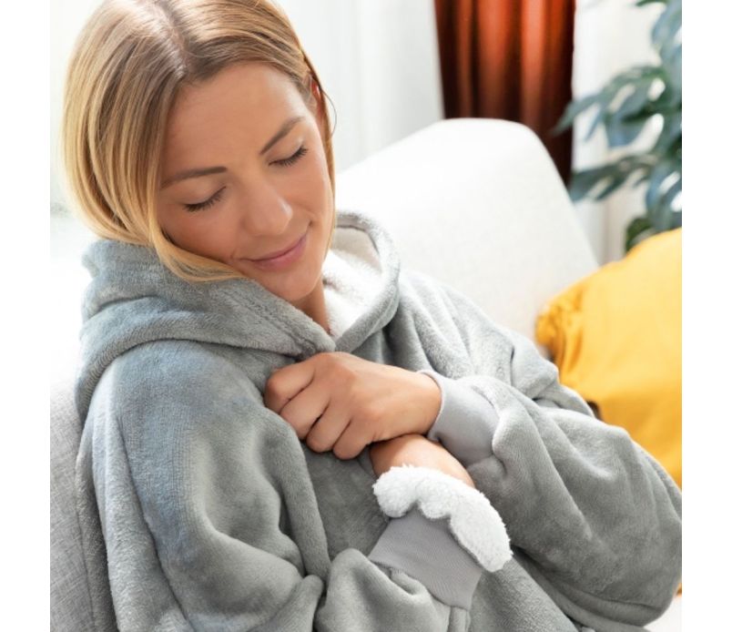 Lichidare de Stoc! Oferta 2 x Hanorac Patura cu Gluga si Maneci