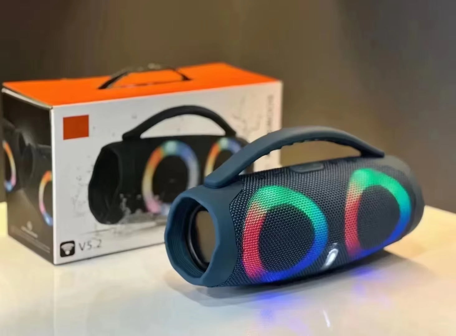 BoomsBox 3 Mini – Boxa Portabila cu Putere 10W, Sunet 360 Stereo, Bas Puternic, Rezistenta la Apa si Praf RAE