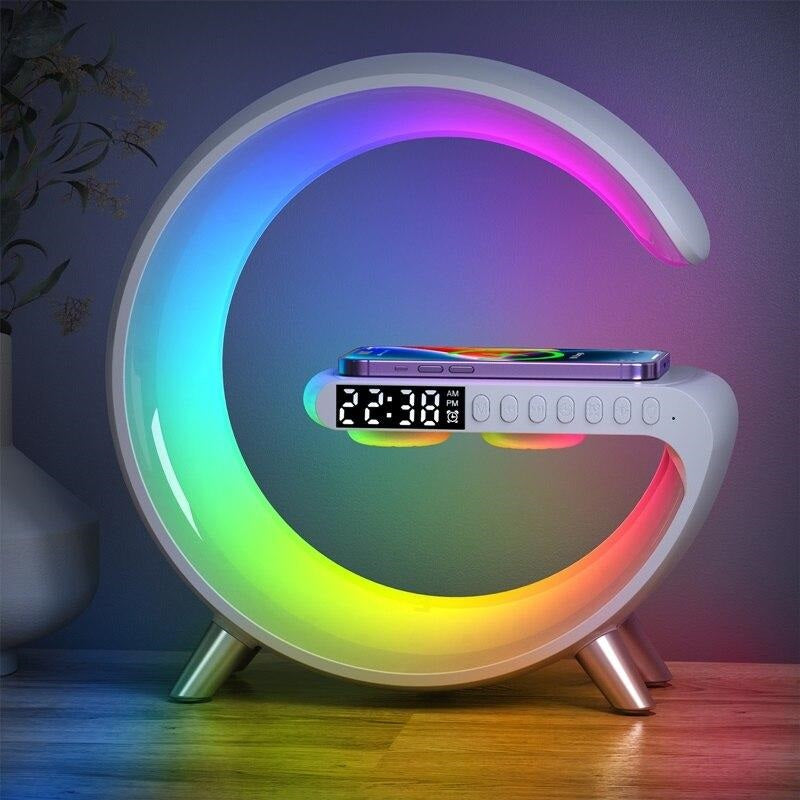 Lampa cu incarcare wireless 3 in 1 cu lampa RGB si boxa bluetooth, control aplicatie